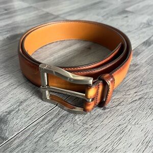 Men’s Magnanni Leather Belt Sz 34 EUC